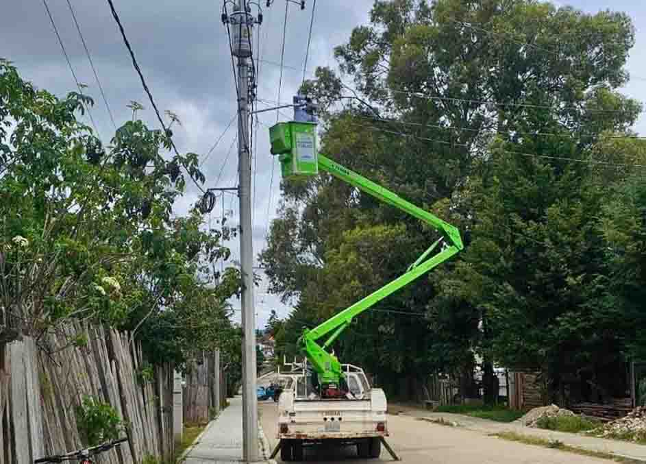 Refuerzan alumbrado público en colonias y espacios de San Cristóbal