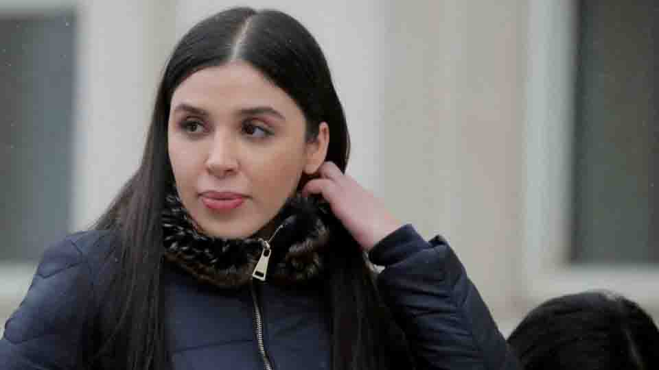 Suspenden a Emma Coronel cuenta de TikTok en la que recibía donativos de procedencia incierta