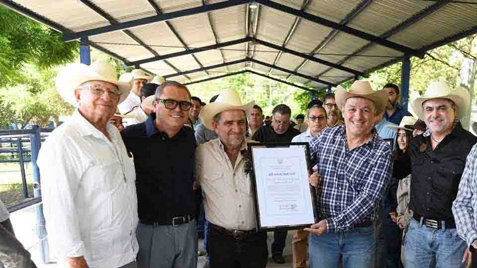 Fortalece UNACH la formación veterinaria y el mejoramiento genético del hato ganadero de Chiapas