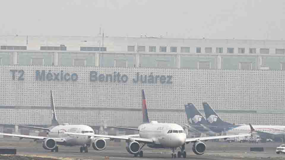 AICM reporta más de 7 mil pasajeros afectados y 48 vuelos suspendidos tras fuertes lluvias en la CDMX
