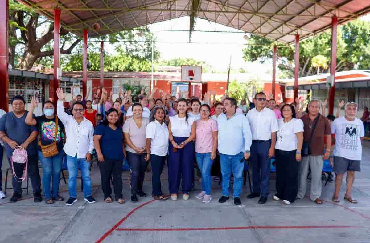 El Congreso llega a los barrios, colonias, y escuelas
