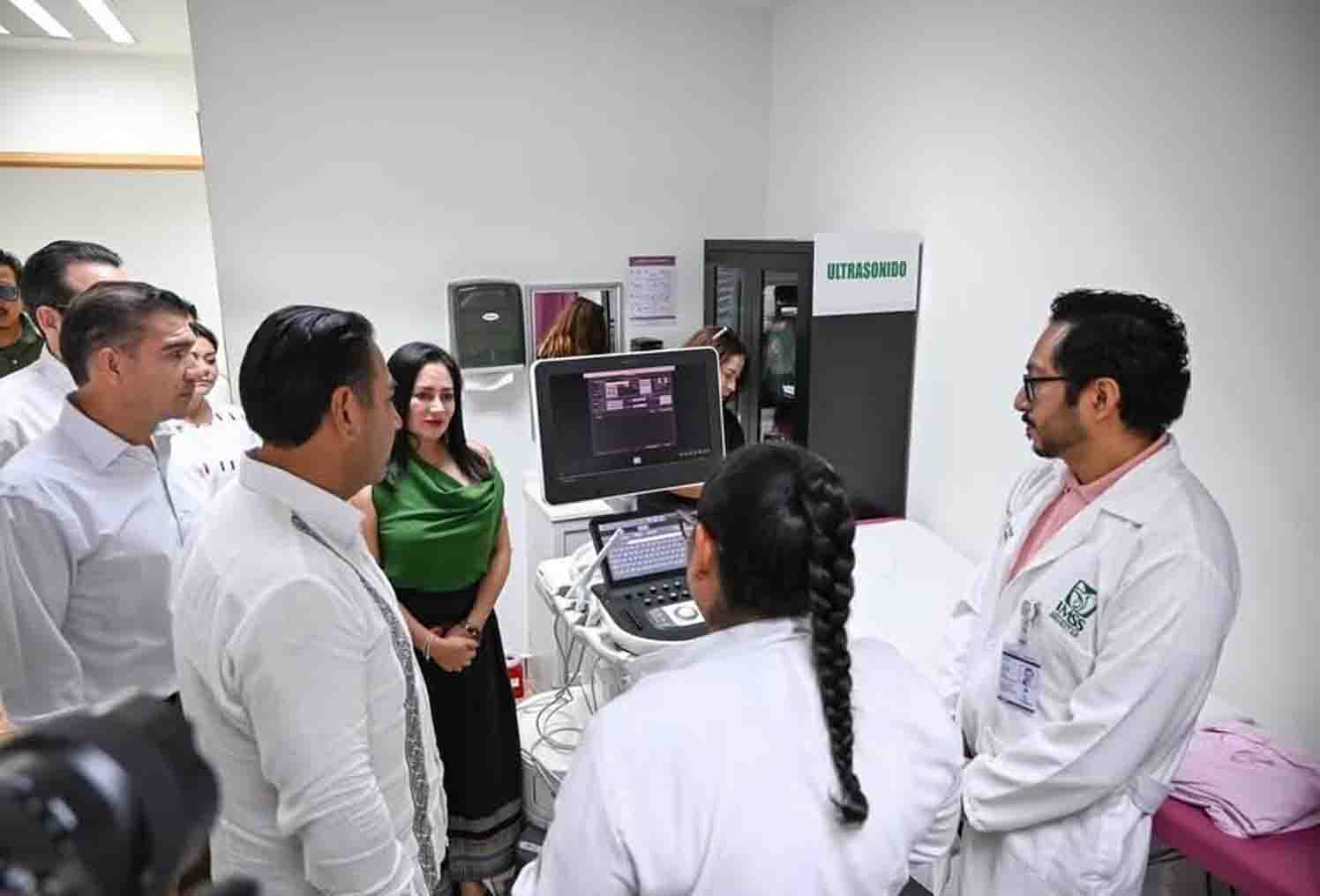 Junto al Gobierno de México, Eduardo Ramírez fortalece los servicios de salud para las mujeres de Comitán y la región