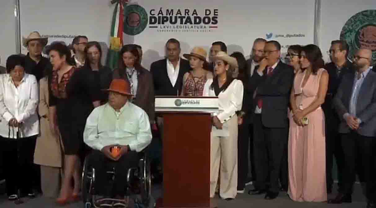 En la Cámara de Diputados, Grecia Quiroz pide a Sheinbaum que la FGR atraiga el caso Carlos Manzo