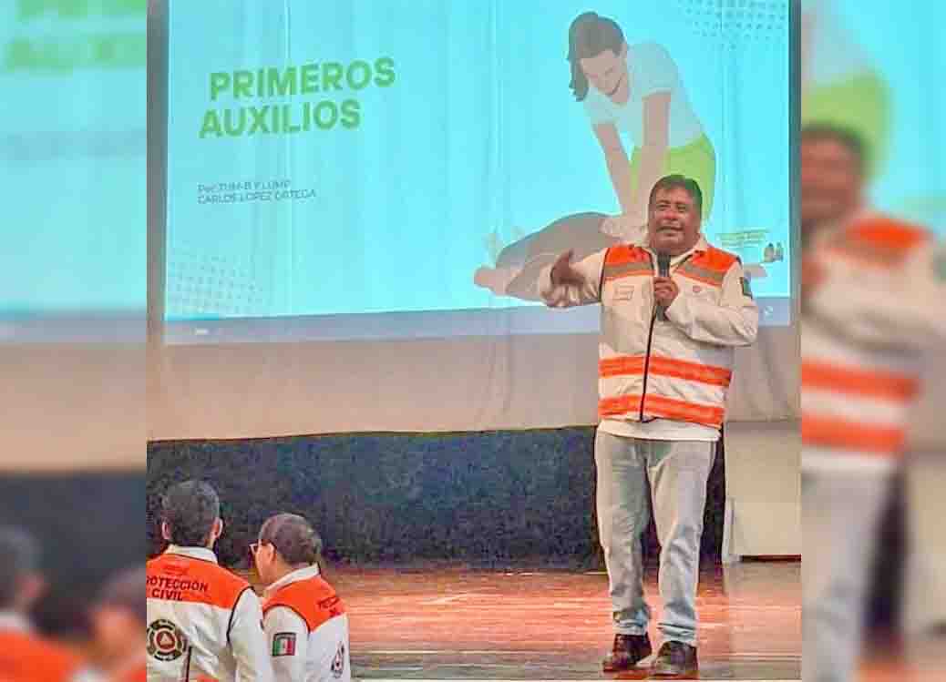 Capacitan en primeros auxilios a más de 100 docentes para fortalecer la prevención en San Cristóbal